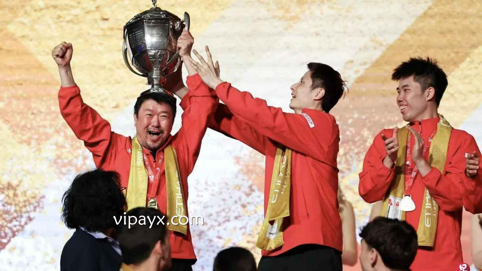 爱游戏羽毛球观察：汤尤杯反转结果，中国羽毛球队问题出在哪
